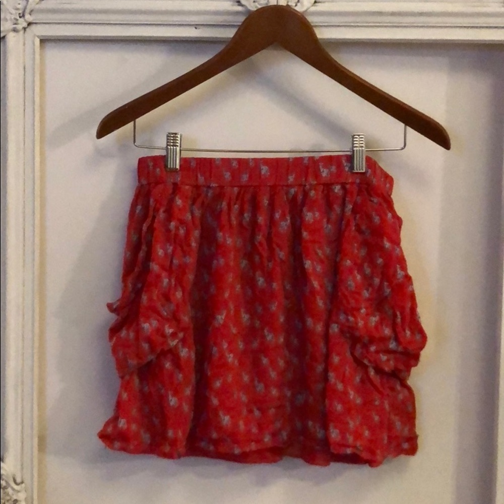 Llama pattern red skirt